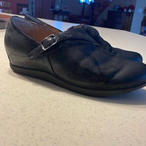 Dansko black mock boot size 40